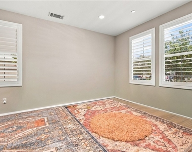 28527 Songbird Way - Photo Thumbnail 4