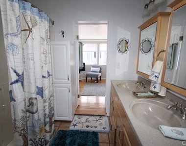 525 Ramona Avenue - Photo Thumbnail 19