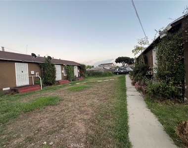 4616 W 111th Street - Photo Thumbnail 7