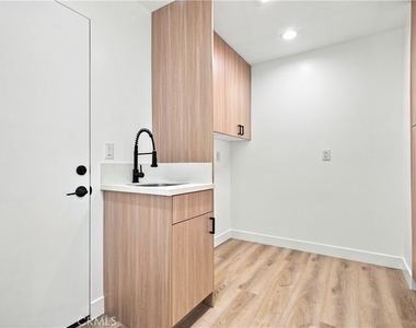 4562 W 129th W - Photo Thumbnail 26
