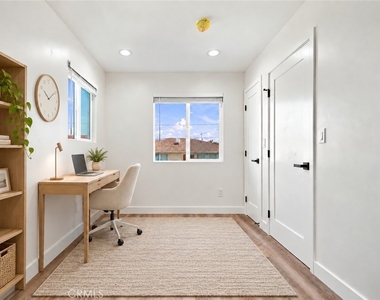 4562 W 129th W - Photo Thumbnail 15