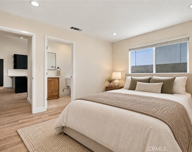 4562 W 129th W - Photo Thumbnail 11