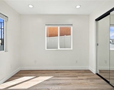 4562 W 129th W - Photo Thumbnail 18