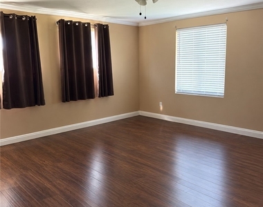 15104 Hayford Street - Photo Thumbnail 11