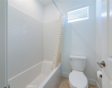 1713 Lychee Street - Photo Thumbnail 25