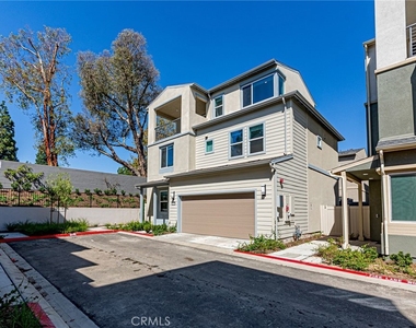 1713 Lychee Street - Photo Thumbnail 32