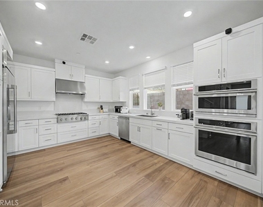 1713 Lychee Street - Photo Thumbnail 4