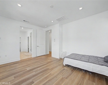 1713 Lychee Street - Photo Thumbnail 11