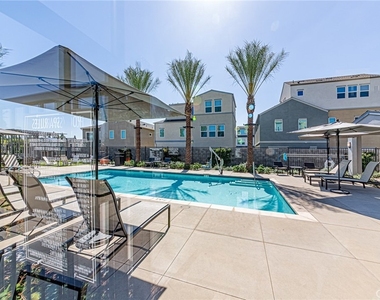 1713 Lychee Street - Photo Thumbnail 37