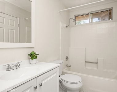 690 Canterbury Circle - Photo Thumbnail 18
