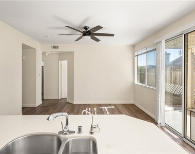 690 Canterbury Circle - Photo Thumbnail 16