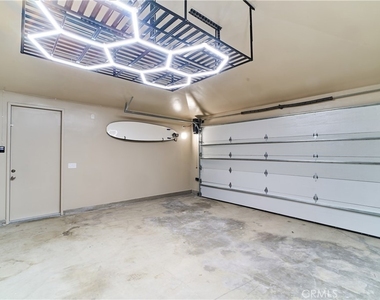 1119 Crestview Drive - Photo Thumbnail 1