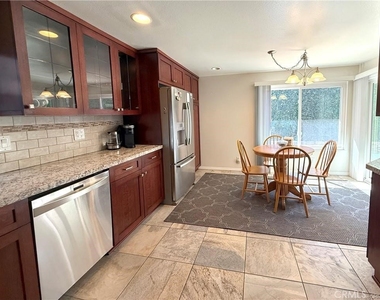 512 Concord - Photo Thumbnail 22
