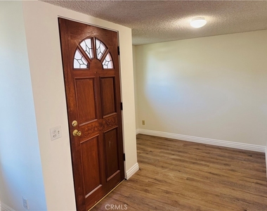5140 E Los Flores - Photo Thumbnail 5