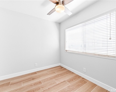 402 13th Street - Photo Thumbnail 5