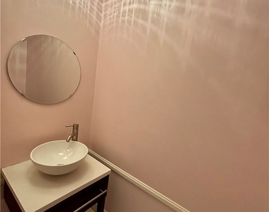 5036 Echo Street - Photo Thumbnail 3