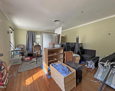 1615 1/2 E Washington Boulevard - Photo Thumbnail 12