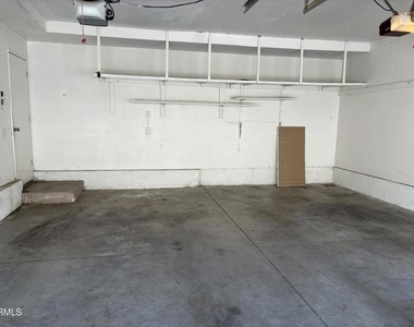 1811 Ewing Court - Photo Thumbnail 33