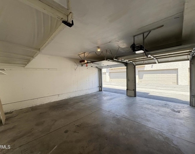 1811 Ewing Court - Photo Thumbnail 36