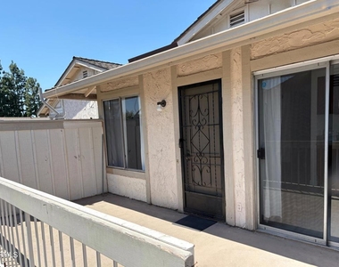 1811 Ewing Court - Photo Thumbnail 6