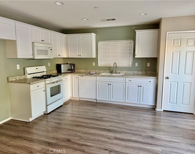 7322 Sage Tree Court - Photo Thumbnail 2