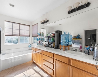 1617 W Avenue P6 - Photo Thumbnail 5
