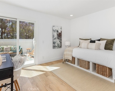 22526 Lake Forest Lane - Photo Thumbnail 27
