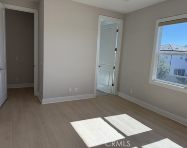 130 Sierra Madre - Photo Thumbnail 26