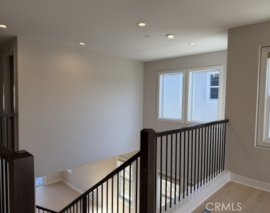 130 Sierra Madre - Photo Thumbnail 13