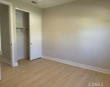 130 Sierra Madre - Photo Thumbnail 24