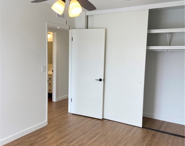 21292 Greenspray Lane - Photo Thumbnail 12