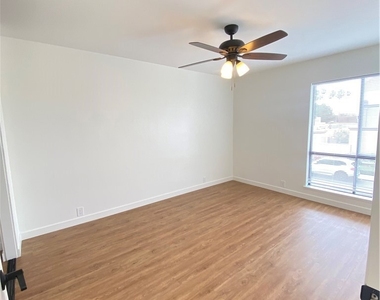 21292 Greenspray Lane - Photo Thumbnail 11