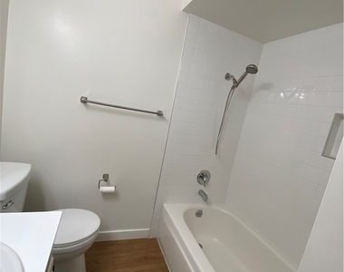 21292 Greenspray Lane - Photo Thumbnail 16