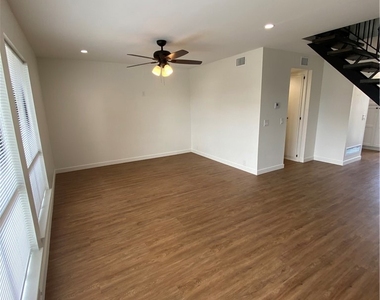 21292 Greenspray Lane - Photo Thumbnail 3