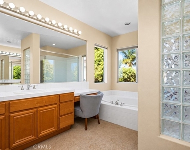 23041 Poplar - Photo Thumbnail 23