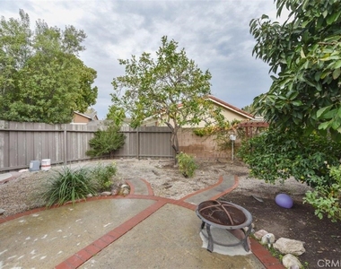 17562 Manchester Ave - Photo Thumbnail 18