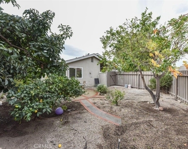 17562 Manchester Ave - Photo Thumbnail 19