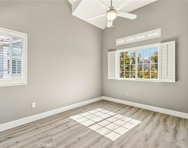 13595 Banyon - Photo Thumbnail 24