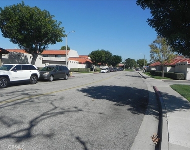 4858 Estepona - Photo Thumbnail 1