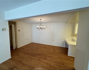 3252 San Amadeo, Unit Q - Photo Thumbnail 11