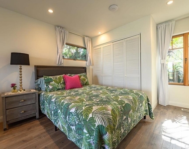 1300 Belleview - Photo Thumbnail 7