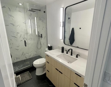 6863 Maple Leaf Dr. Drive - Photo Thumbnail 25