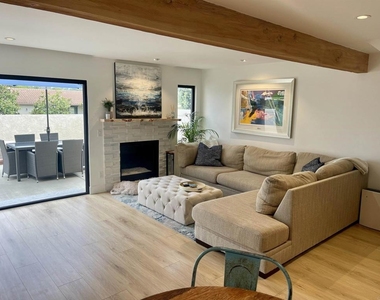 6863 Maple Leaf Dr. Drive - Photo Thumbnail 12