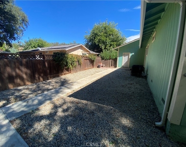 18725 Fairway Point - Photo Thumbnail 7