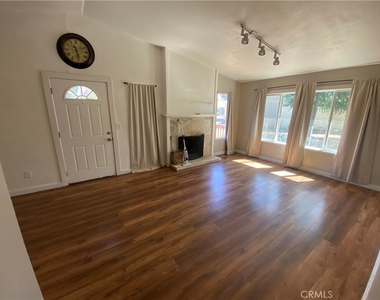18725 Fairway Point - Photo Thumbnail 2