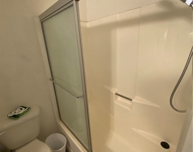 18725 Fairway Point - Photo Thumbnail 15