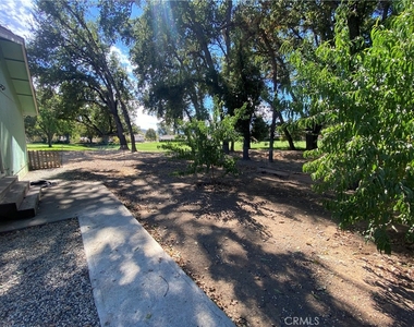 18725 Fairway Point - Photo Thumbnail 8
