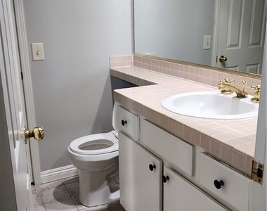 6321 Traminer Court - Photo Thumbnail 8