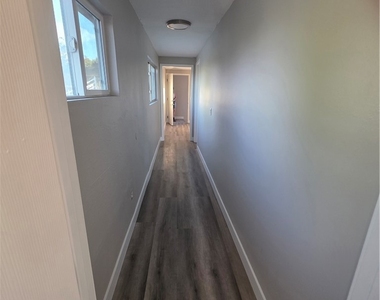 20370 Lakeridge - Photo Thumbnail 7