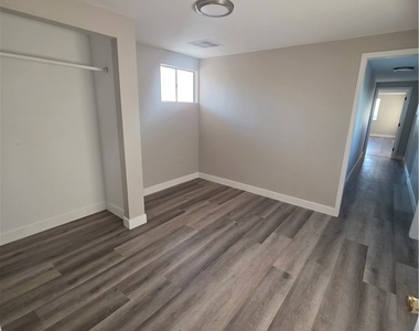 20370 Lakeridge - Photo Thumbnail 9